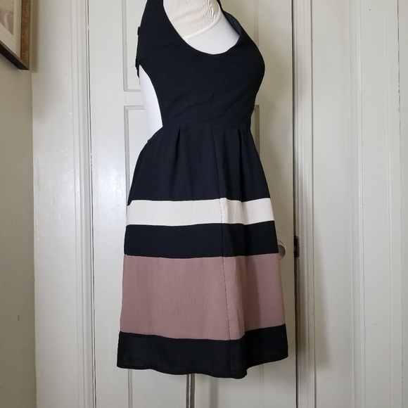 YA LOS ANGELES black tan stripe sleeveless open back fit and flare dress L - Picture 2 of 9